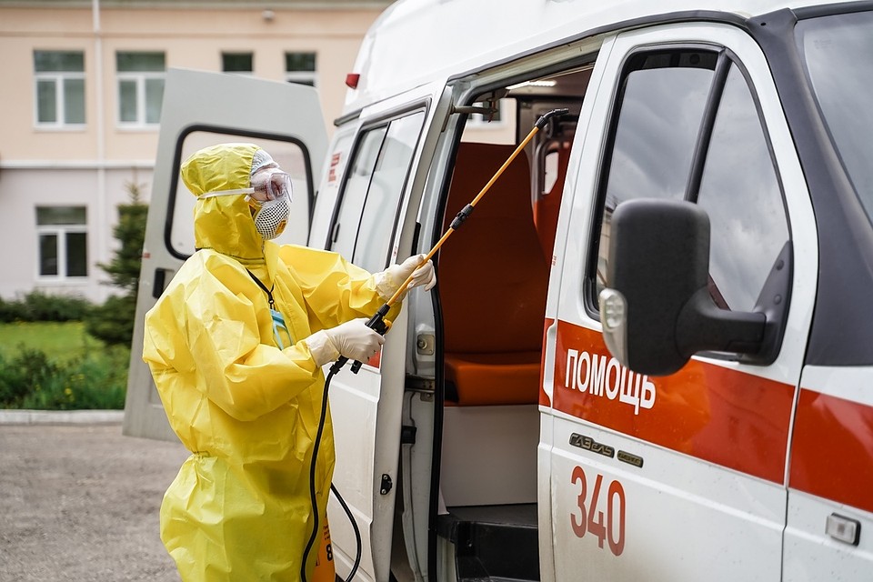 Врачи сражаются с новой инфекцией