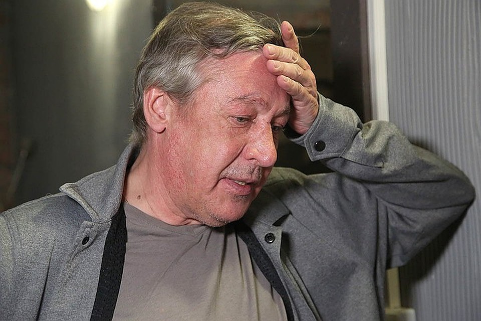 У Михаила Ефремова случился сердечный приступ
