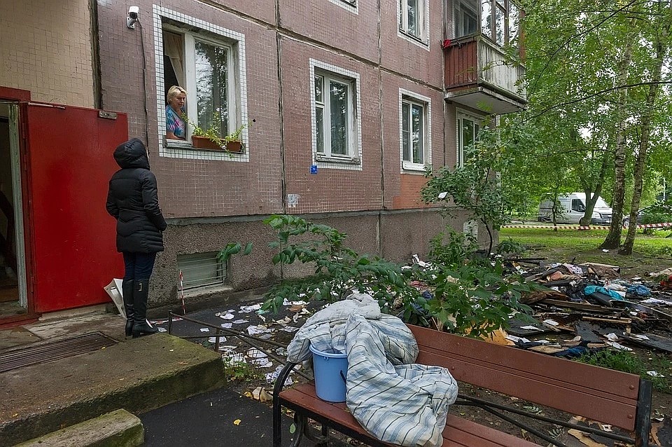 Большинство трагедий происходят, когда родители оставляют детей без присмотра, либо под наблюдение старших детей
