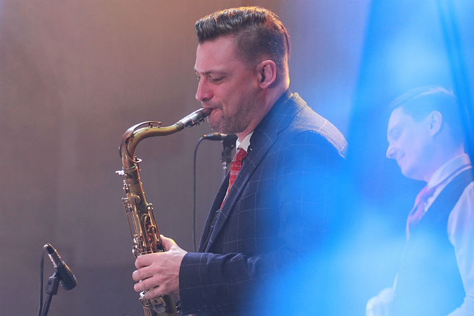 «Комсомольская правда», группа «Доктор Джаз» и Asia Musiс проведут концерт в честь победителей викторины «Конституция – это я!»