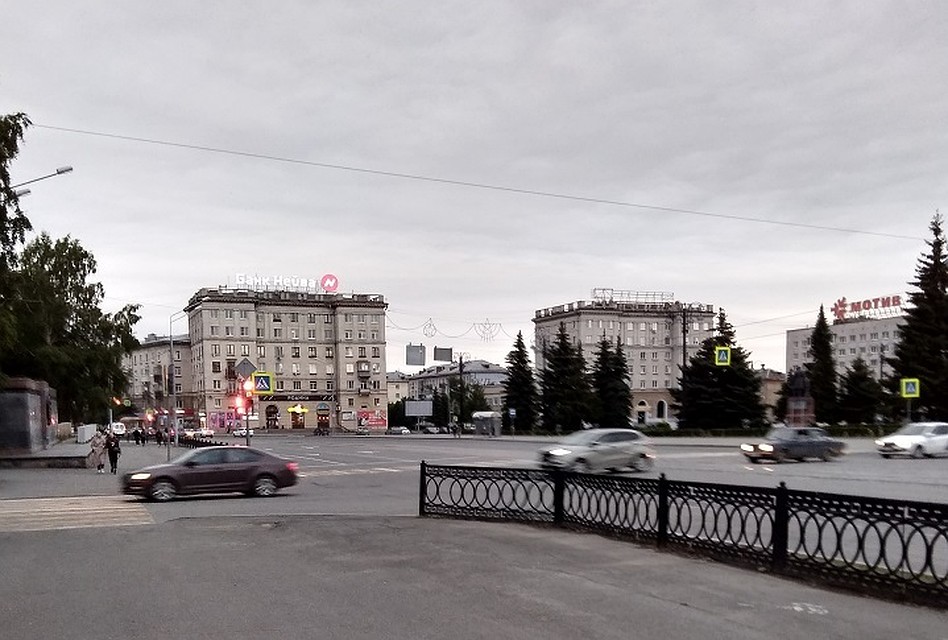 В Нижнем Тагиле активно ремонтируют дороги и коммунальную инфраструктуру. Фото: Лев Истомин