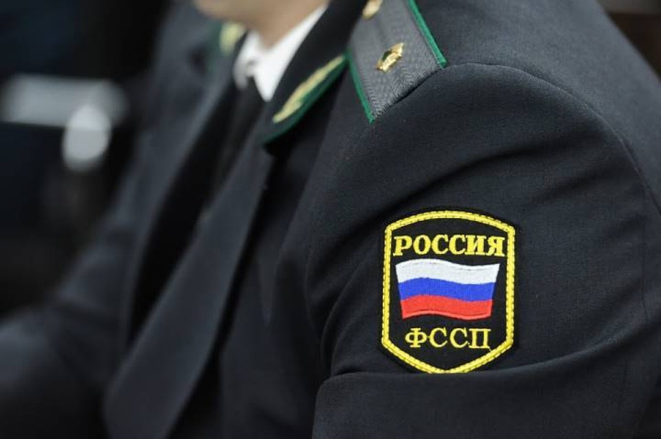 В Армавире приставы заставили женщина пройти тест на COVID 19. Фото УФССП по краю