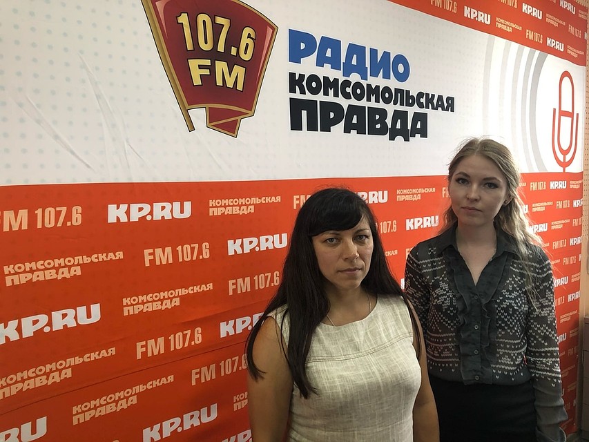 Начальник юридического отдела Кадастровой палаты УР Наталья Дергачева и зам.директора компании "Меридиан" Алина Пушкина