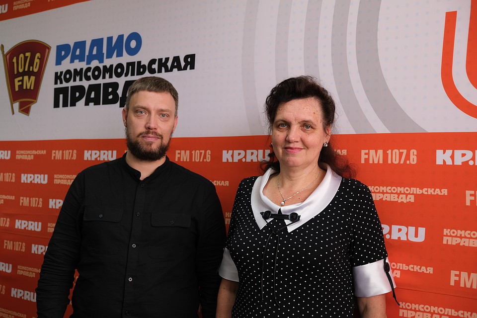 Руководитель социально ориентированной НКО «Доброе сердце» Алексей Артемьев и зав. отделением мед. реабилитации Республиканского наркологического диспансера МЗ УР