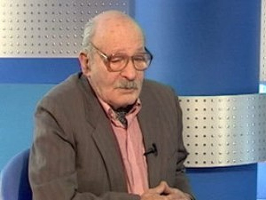 Поэт-песенник Леонид Завальнюк на съемках передачи «Простые вопросы»