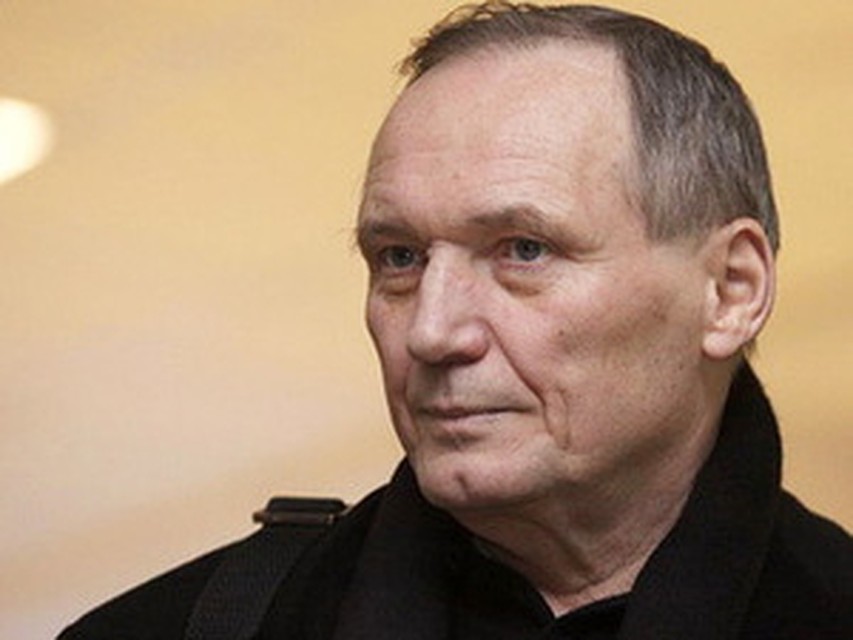Владимир Некляев пострадал, когда вел колонну на Октябрьскую площадь.