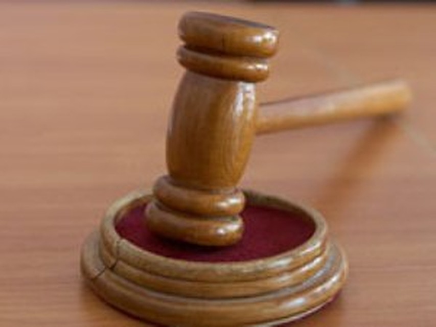 Железнодорожный районный суд вынес решение по делу хабаровчанина, использовавшего для перевозки наркотиков школьницу