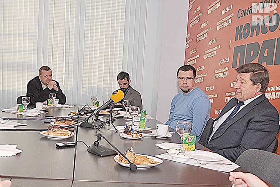 В пресс-центр «Комсомольской правды» журналисты пришли на завтрак с главой города