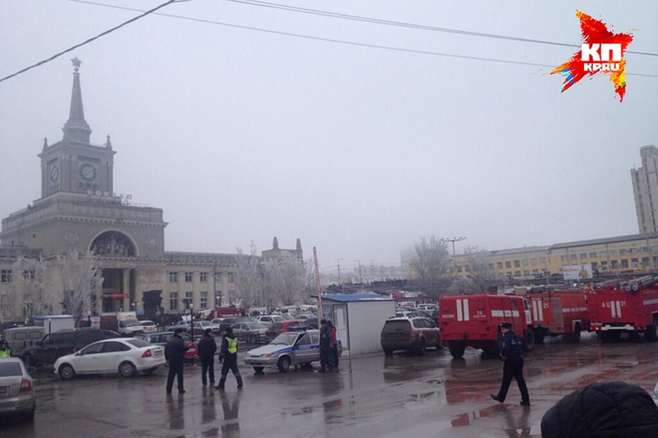 На вокзале прогремел взрыв.