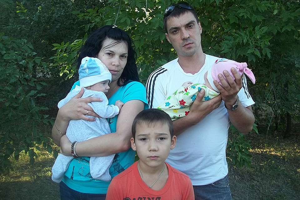 Лена победила рак и родила двойню.