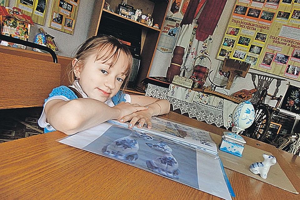 Полинке очень нужна помощь, чтобы встать на ноги.
