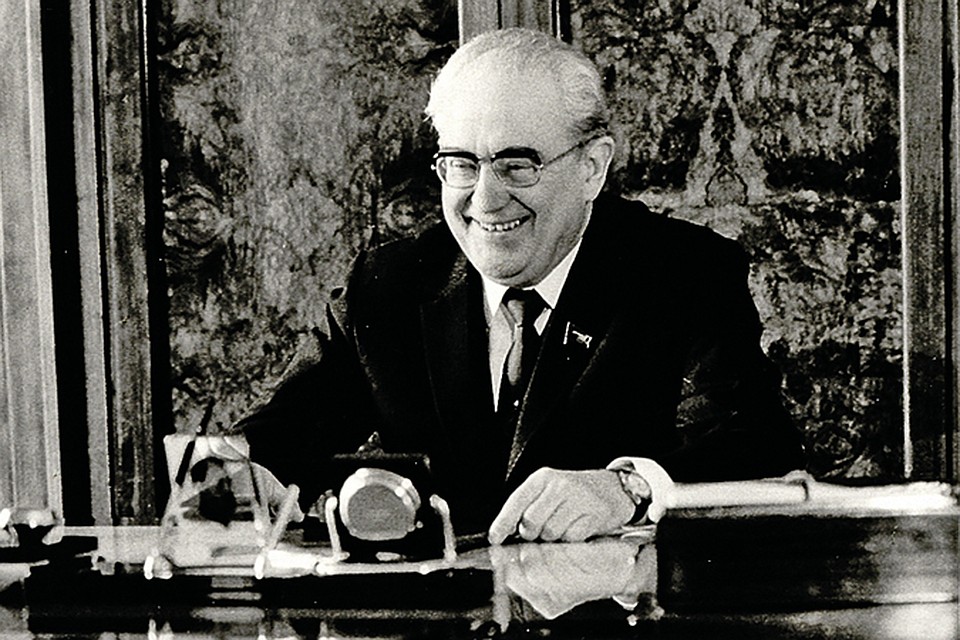 Юрий Андропов.