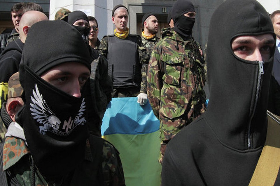 "Правый сектор": Украина должна потребовать от Европы списать долги