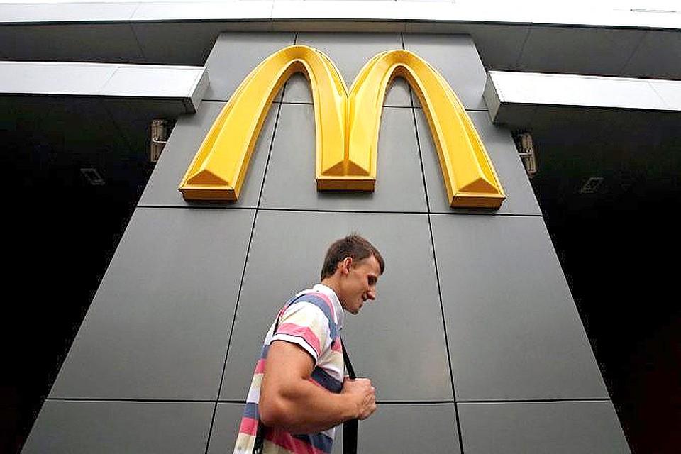 Москвич за поврежденный палец в McDonald`s требует 100 тысяч рублей