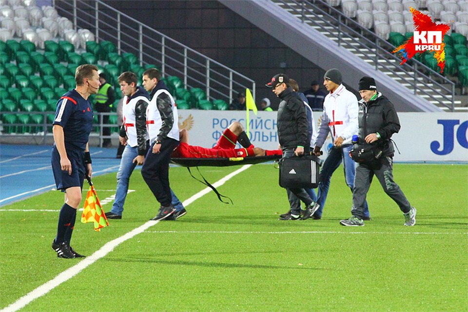 Азамат Засеев не сможет играть ближайшие три месяца