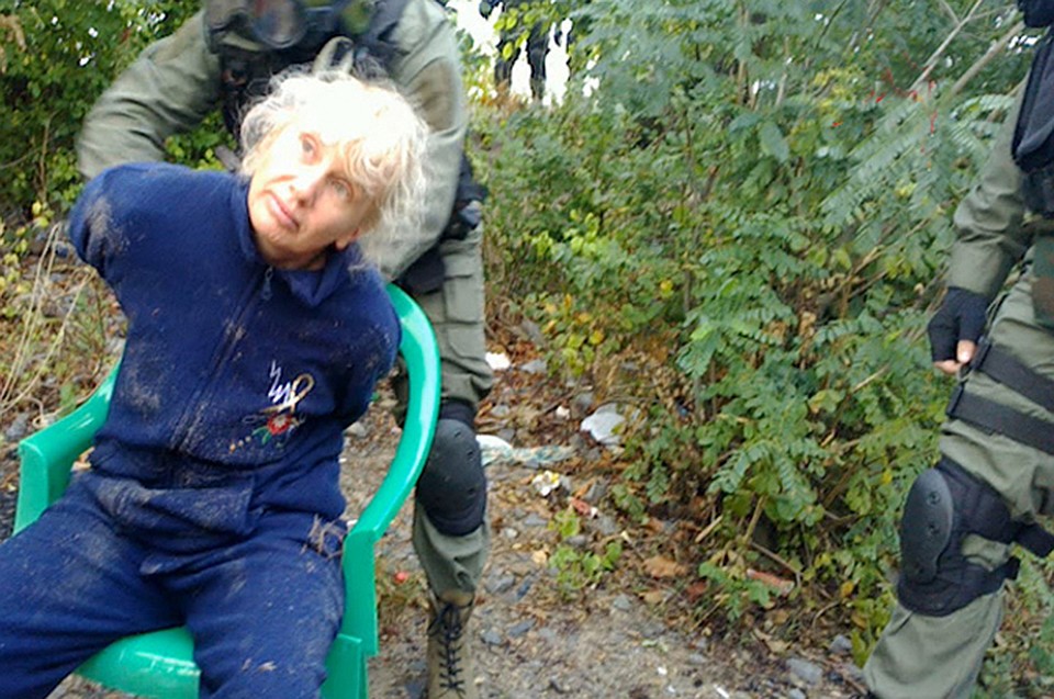 Инесса Тарвердиева на следственном эксперименте