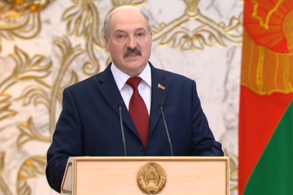Президент на инаугурации дал понять, что реформ в стране не будет. Фото: скрин видео.