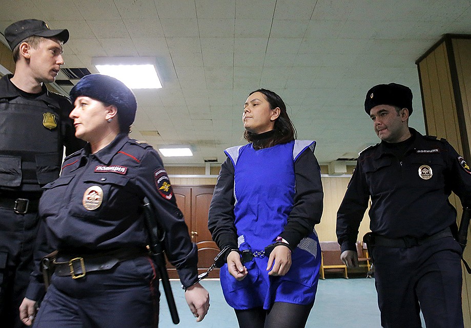 В эти дни в интернете бурно обсуждают «кровавую няню» Гульчехру Бобокулову.