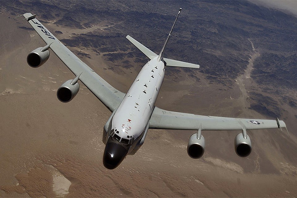 Американцы с помощью радаров на RC-135 (на фото) пытаются уследить за перемещением комплексов "Искандер" в Калининградской области. Фото: WIKIPEDIA