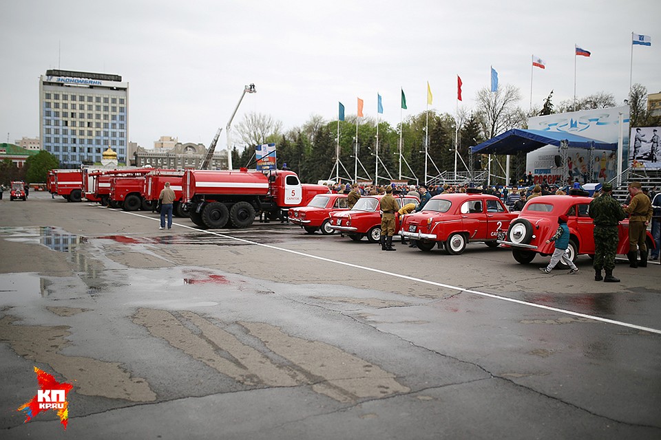 День пожарной охраны в Саратове Фото: Роман ЗЛОБИН