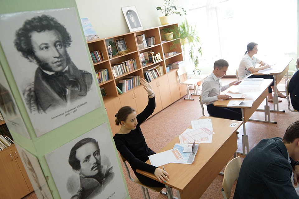 Если бы Александр Сергеевич узнал, как мы сейчас говорим и пишем, в гробу бы перевернулся!