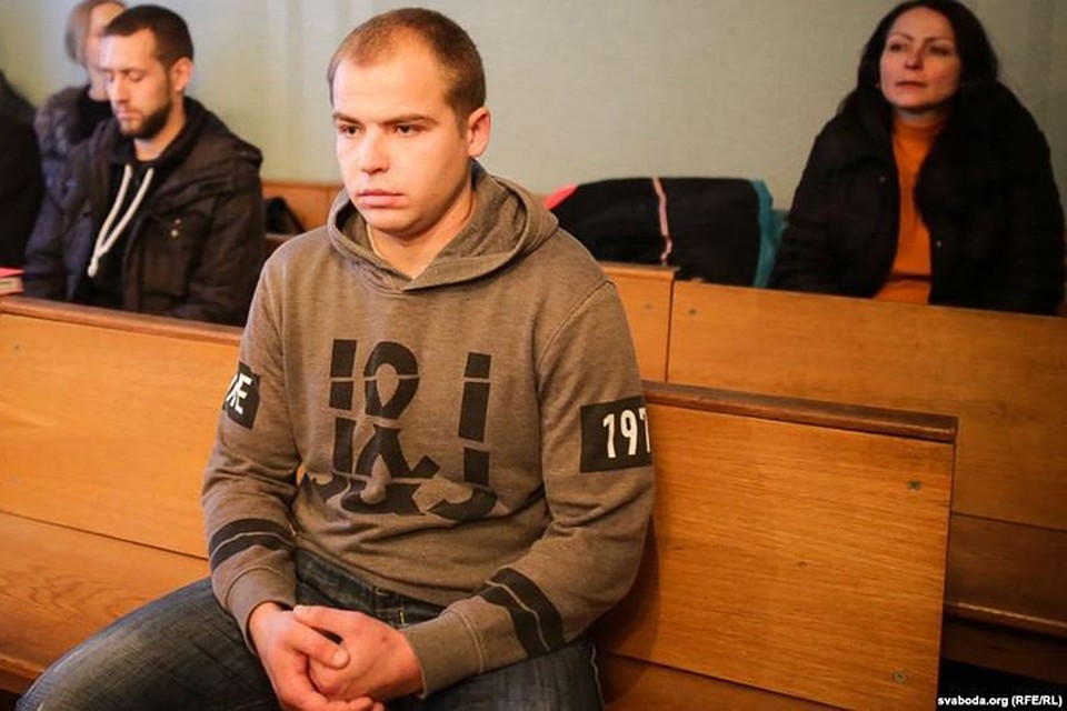 Напавший на оппозиционных сборщиков подписей арестован на три месяца. Фото: svaboda.org.