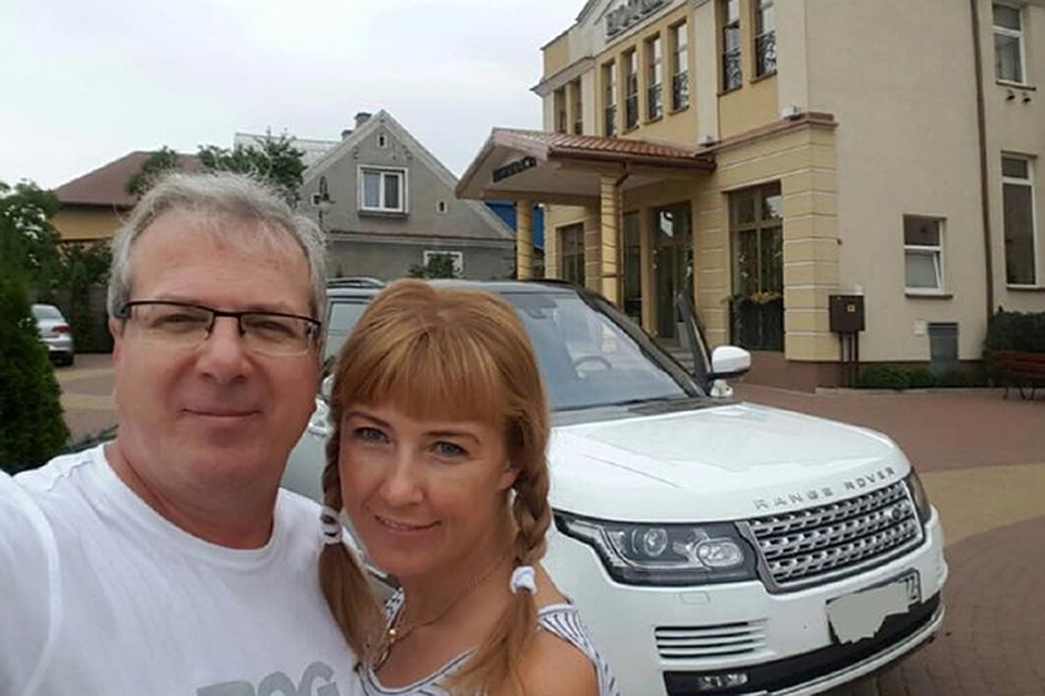 Ведущий популярной программы не исключил, что скоро их отношения могут перерасти в нечто серьезное