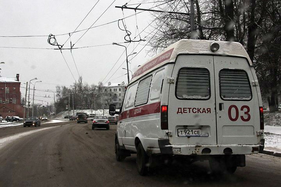 В состоянии средней тяжести девочку госпитализировали