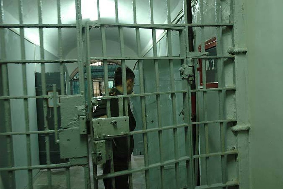 Злоумышленникам назначили наказание в виде лишения свободы сроком от 2 до 6 лет