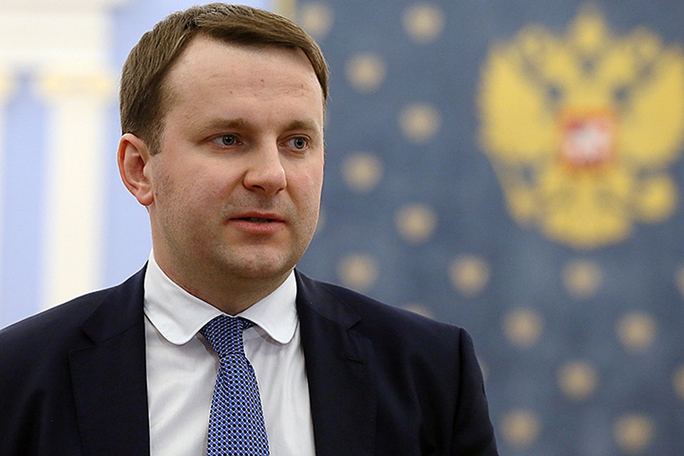 Доллар и евро решительно пошли вверх после заявлений, которые сделал глава Минэкономразвития Максим Орешкин. ФОТО Екатерина Штукина/ТАСС