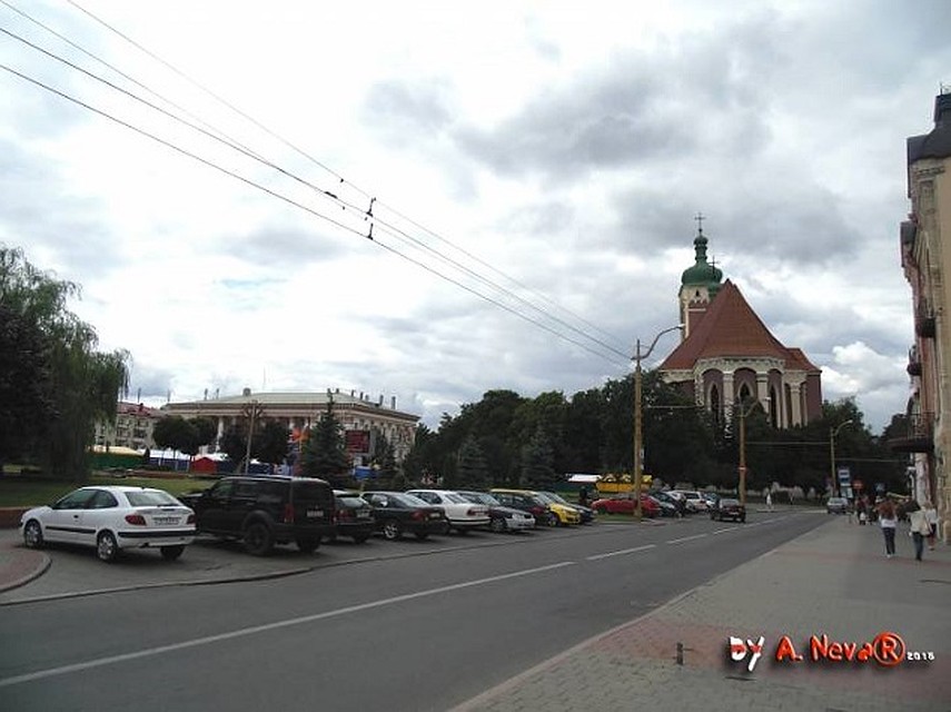 Советская площадь в Гродно могла бы иметь совершенно другой вид. Фото: из личного архива