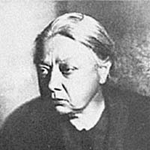 Сталин не боялся Крупскую. Она его просто раздражала. Но было ли это основанием для убийства?