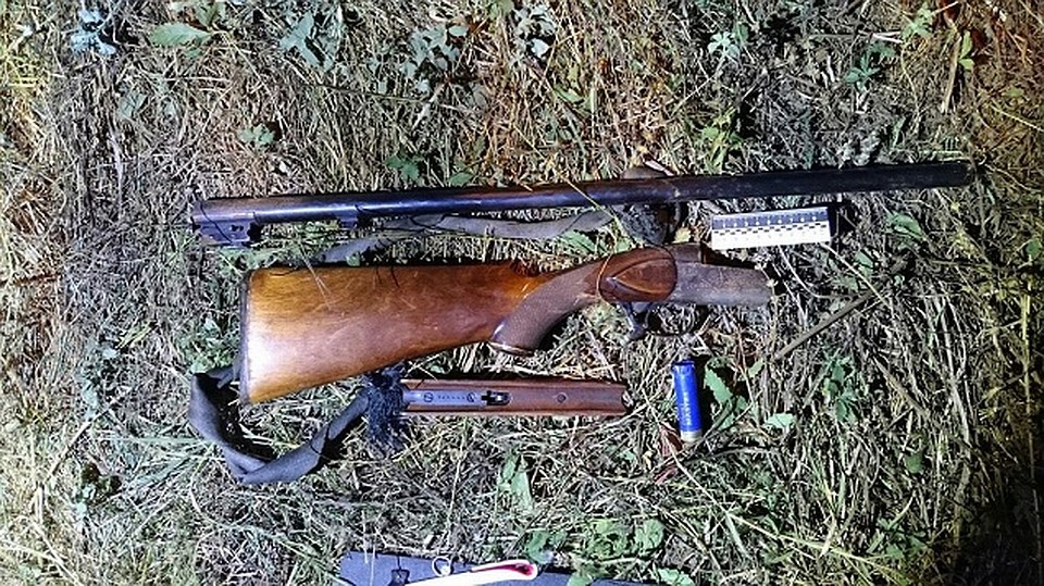 Это ружье лежало рядом с Бекиром Небиевым. Фото: Следственный комитет по РК