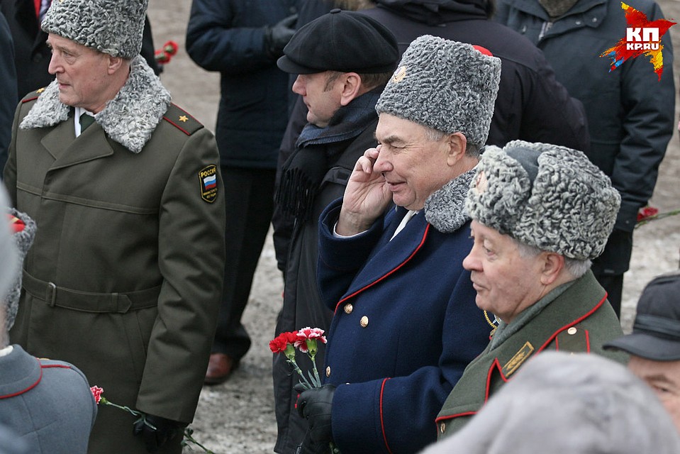 Вера Емельянова заметила, что псковичи чтут ратные подвиги своих соотечественников. Фото: Михаил ГЛУЩЕНКО