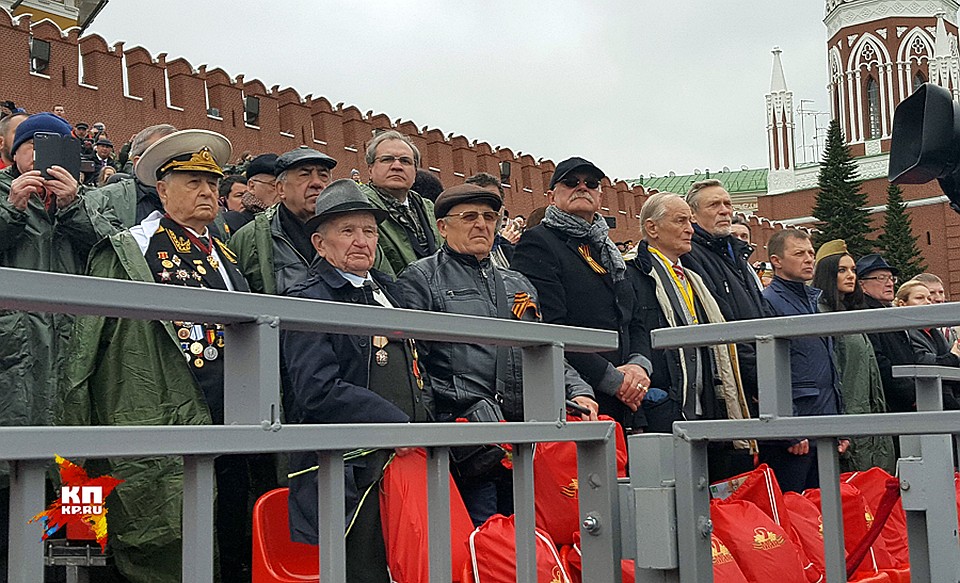 Среди гостей на трибуне был режжисер Никита Михалков Фото: Алиса ТИТКО