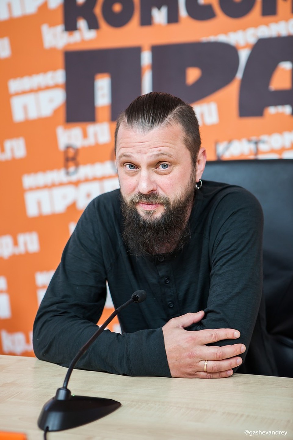Илья жил рядом с Виктором, но не знал об этом Фото: Андрей ГАШЕВ