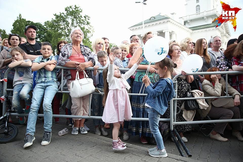 "Джазовые вечера" у Ратуши в Минске. Фото: Павел МАРТИНЧИК