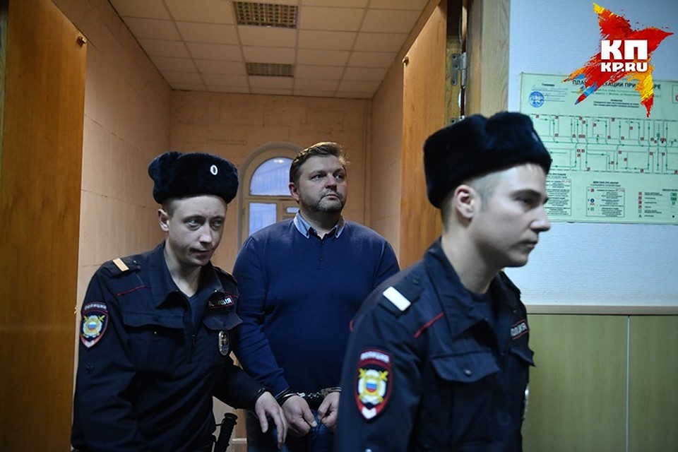 Разбирательство по взяткам Никиты Белых неприлично затянулось Фото: Михаил ФРОЛОВ