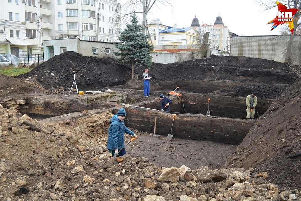 Археологические раскопки в центре Липецка Фото: Марина ПОЛЯКОВА