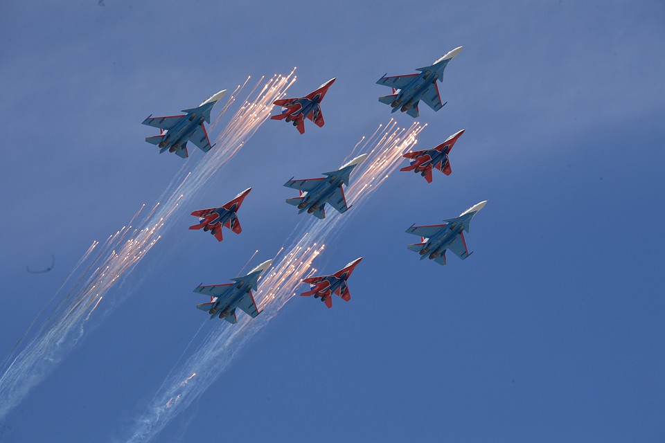 Наши самолеты приводят в восторг всех. Фото: Михаил ФРОЛОВ