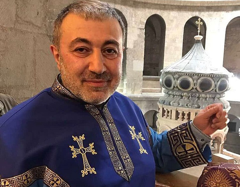 Соседи поговаривают, что убитый зарабатывал продажей наркотиков, а в храмах замаливал грехи. Фото: Личная страничка героя публикации в соцсети