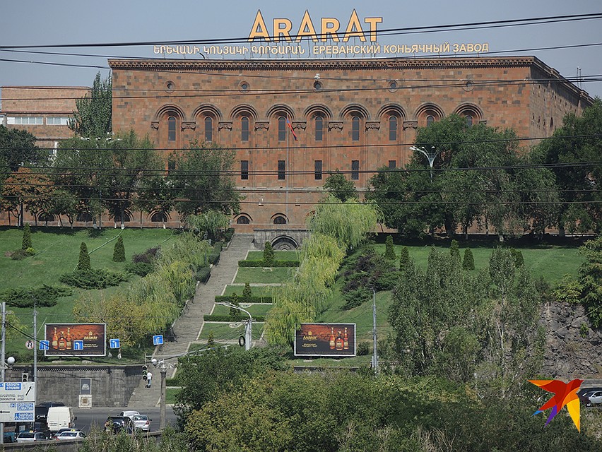 Тут делают знаменитый коньяк Фото: Дарья АСЛАМОВА
