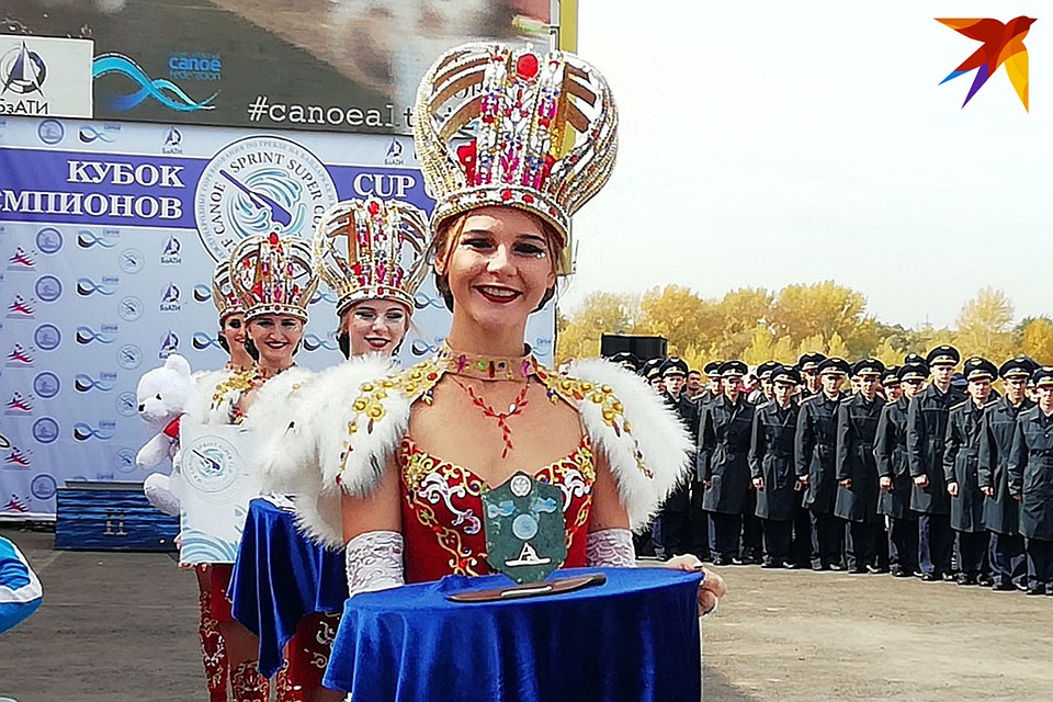 В Барнауле завершился первый день "Кубка чемпионов" по гребле Фото: Анна СЕМИНА