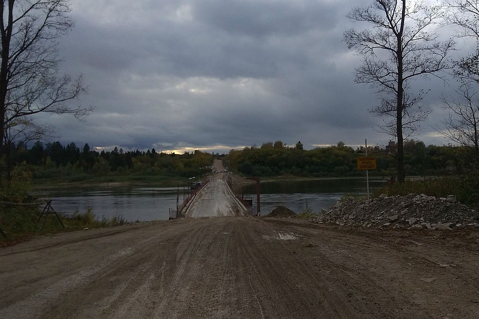 Подъездные пути к переправе так и не построили Фото: Алена ЗАЙЦЕВА