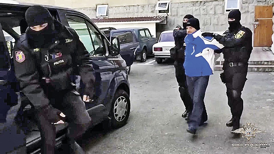 В 2017 году в Кишиневе арестовали лидера молдавского наркосиндиката Олега Прутяну по кличке Борман. Его картель ввозил в Россию крупные партии гашиша из Марокко. Фото: кадры оперативной съемки