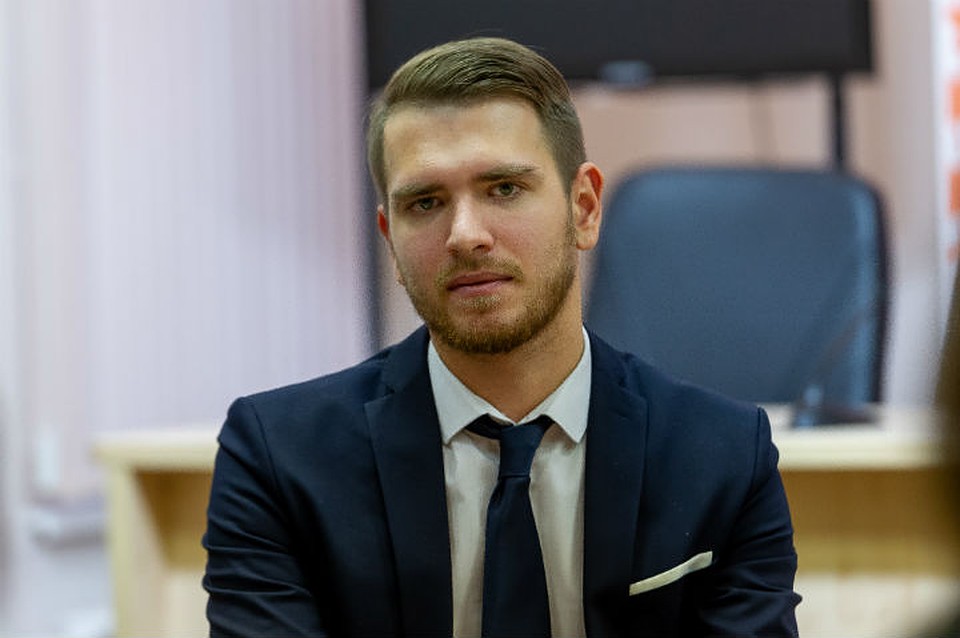 Евгений Щукин, ведущий консультант по продажам банковских продуктов «Витабанка». Фото: Олег ЗОЛОТО