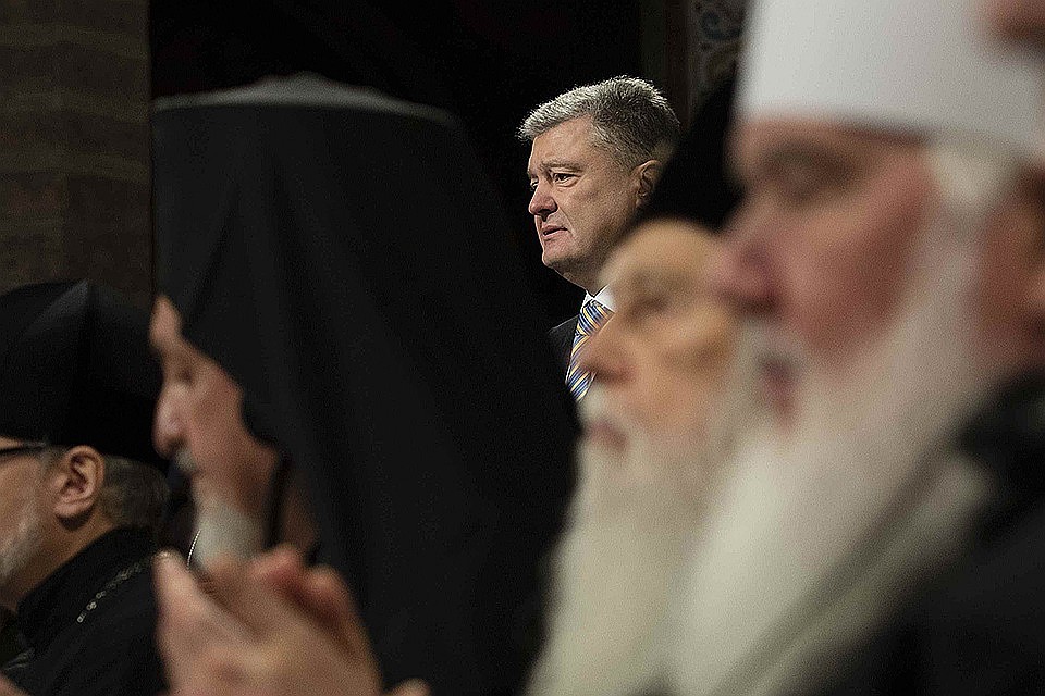Петр Порошенко на так называемом «объединительном» съезде в Киеве. Фото: REUTERS