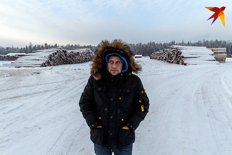 Журналист «Комсомольской правды» Владимир Ворсобин в тайге Фото: Виктор ГУСЕЙНОВ