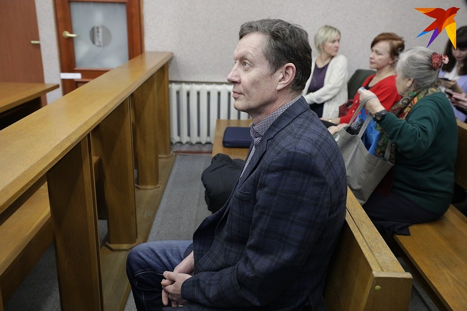 Прямо в суде на Кравченка надели наручники Фото: Святослав ЗОРКИЙ