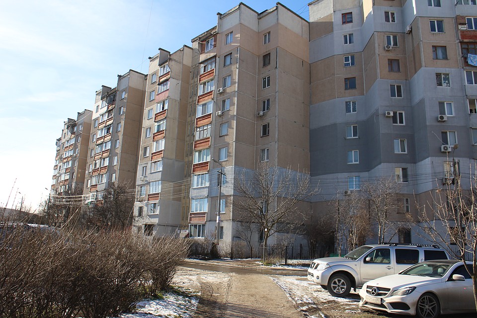ЧП случилось в жилом девятиэтажном доме. Фото: Галина КОВАЛЕНКО